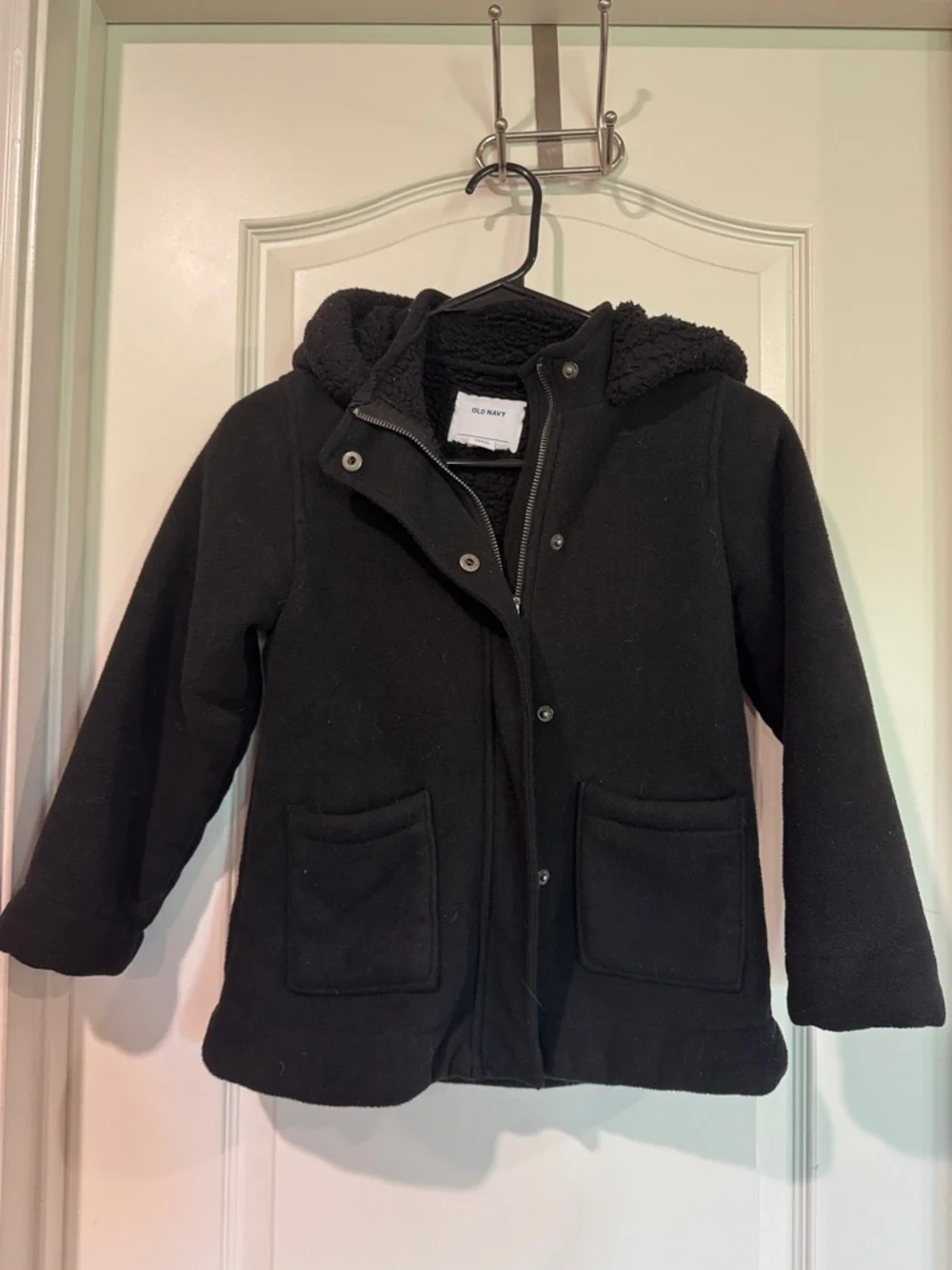 Old Navy Black Hooded Puffer Coat for Kids / AA11